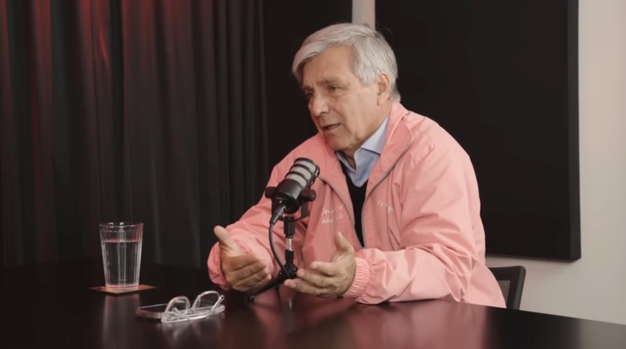 EJEMPLO · Próximo invitado: Invitada Ejemplo Uno